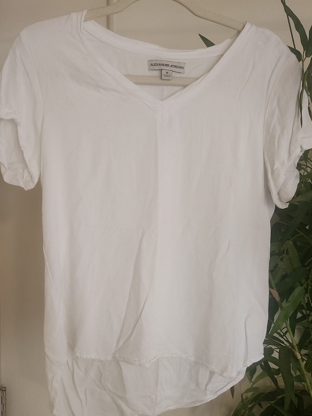 Alexander Jordan Women's White V-Neck Short Sleeve Tee